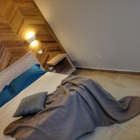 Palazzo San Lazzaro Bed and Breakfast Λέτσε Εξωτερικό φωτογραφία