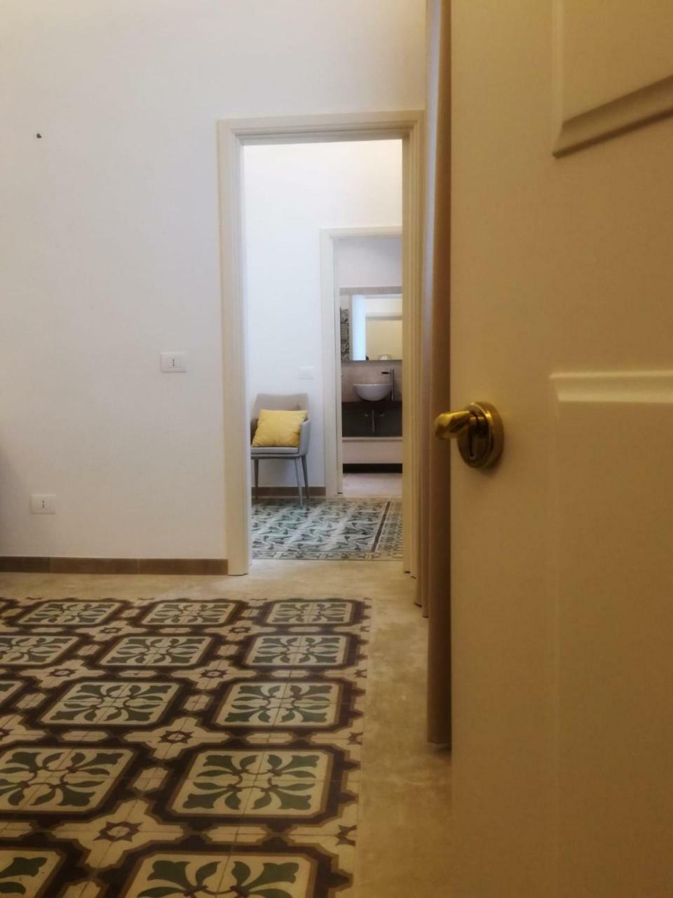 Palazzo San Lazzaro Bed and Breakfast Λέτσε Εξωτερικό φωτογραφία